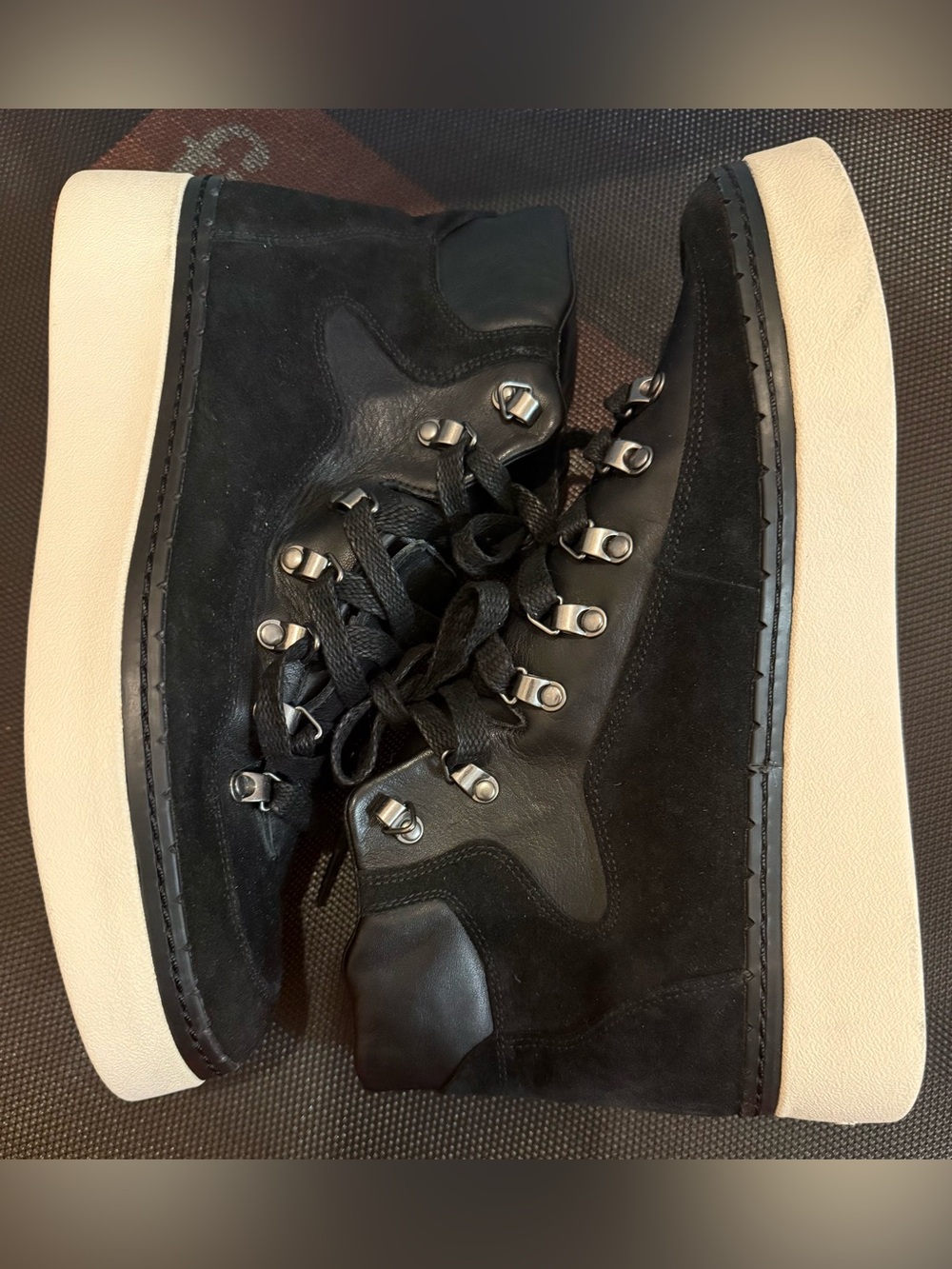 VINCE Black Boots Sneaker Soren Lace Up Leather Ankle Water Repellent Womens Sz9